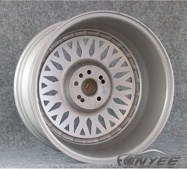 картинка Новые диски BBS RS R17 5X114,3/5X100 ET30 J8,5 серебро + полированная полка магазин  StreetTuning 