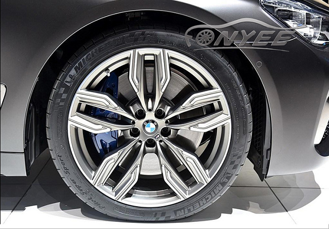 картинка Новые диски BMW 760 M STYLE R18 5X112 ET30 J9,0 черные магазин  StreetTuning 