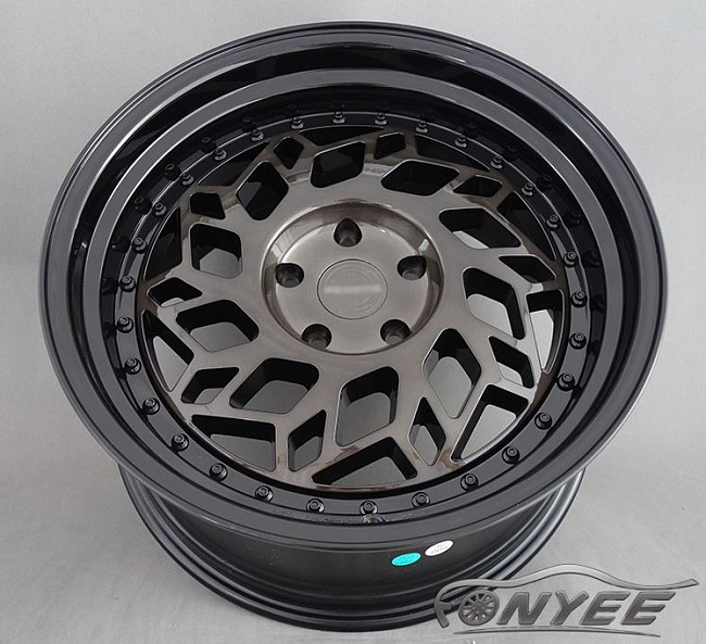 картинка Новые диски REGEN5 R33 R18 5x112 ET42 J9,5 черные магазин  StreetTuning 