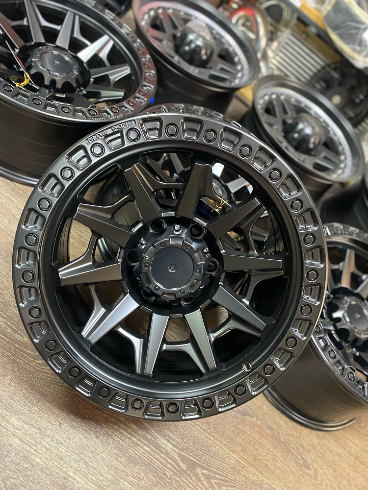 картинка Новые диски Off Road R17 J8.5 ET -12 6X139.7, черные от магазина  StreetTuning