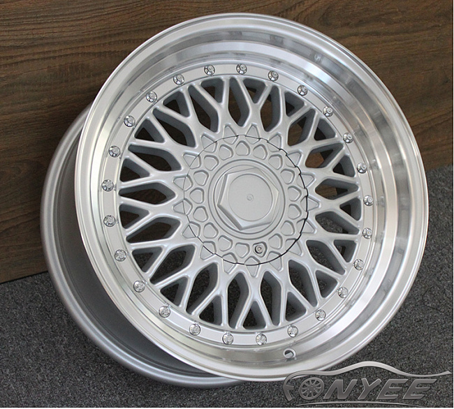 картинка Новые диски BBS RS R17 5X108/5X114,3 ET30 J10 серебро + полированная полка магазин  StreetTuning 
