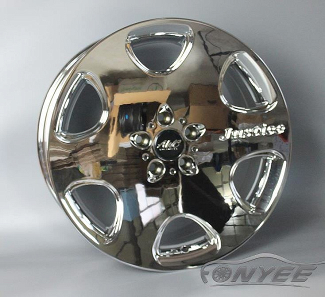 картинка Новые диски Ascari Cuervo R18 J7,5 ET38 5x114,3 хром магазин  StreetTuning 
