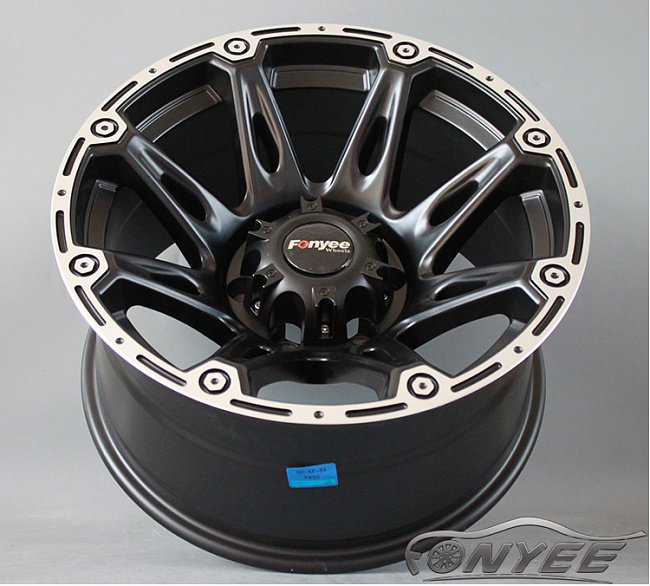 картинка Новые диски Formula R16 5x150 ET-45 J10 черный мат + серебро магазин  StreetTuning 