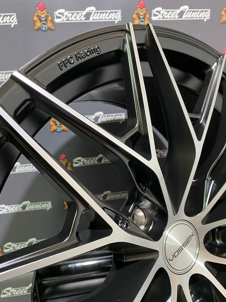картинка Новые диски Vossen Flow Forming R18 J8 ET35 5X108 Black от магазина  StreetTuning