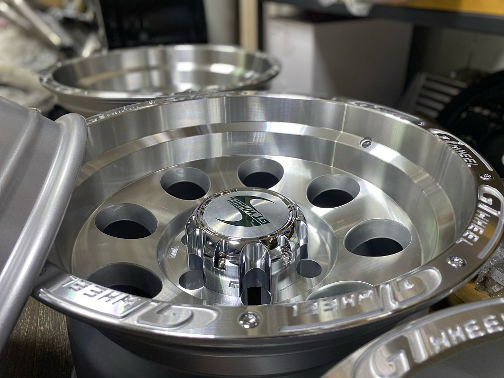 картинка Новые диски GT WHEEL R16 J10 et -44 6x139,7, серебро от магазина  StreetTuning