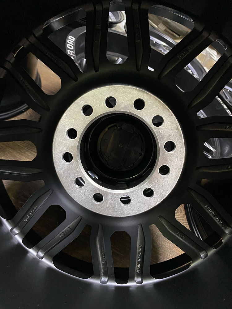 картинка Новые диски Impact Off-Road R20 J10 ET-12 6X139.7 от магазина  StreetTuning