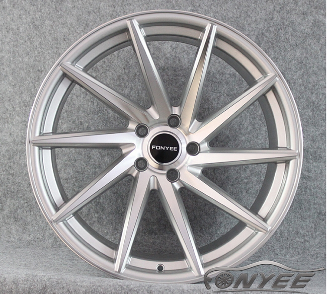 картинка Новые диски Vossen CVT-L Replica R19 5X112 ET30 J10 серебристые магазин  StreetTuning 
