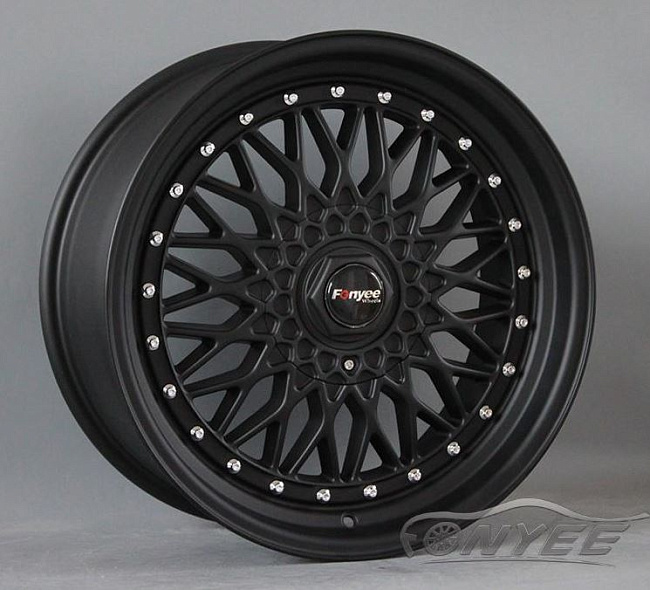картинка Новые диски BBS RS R18 5X120/5X112 ET40 J8 черный мат + серебристые болтики магазин  StreetTuning 