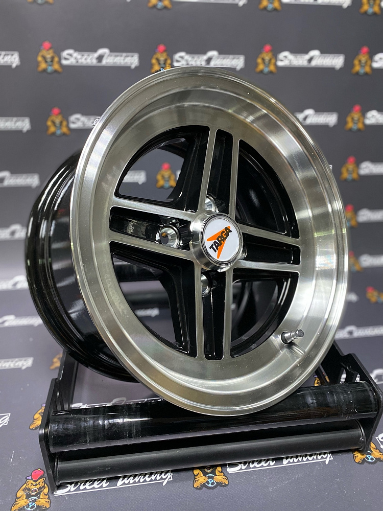 картинка Новые диски Enkei Wheels 471 R13 J7 ET7 4x98 Black + Silver от магазина  StreetTuning