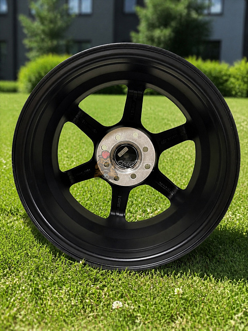 картинка Новые диски Rays TE37 R15 J6.5 ET38 4X100/114.3 Black магазин  StreetTuning 