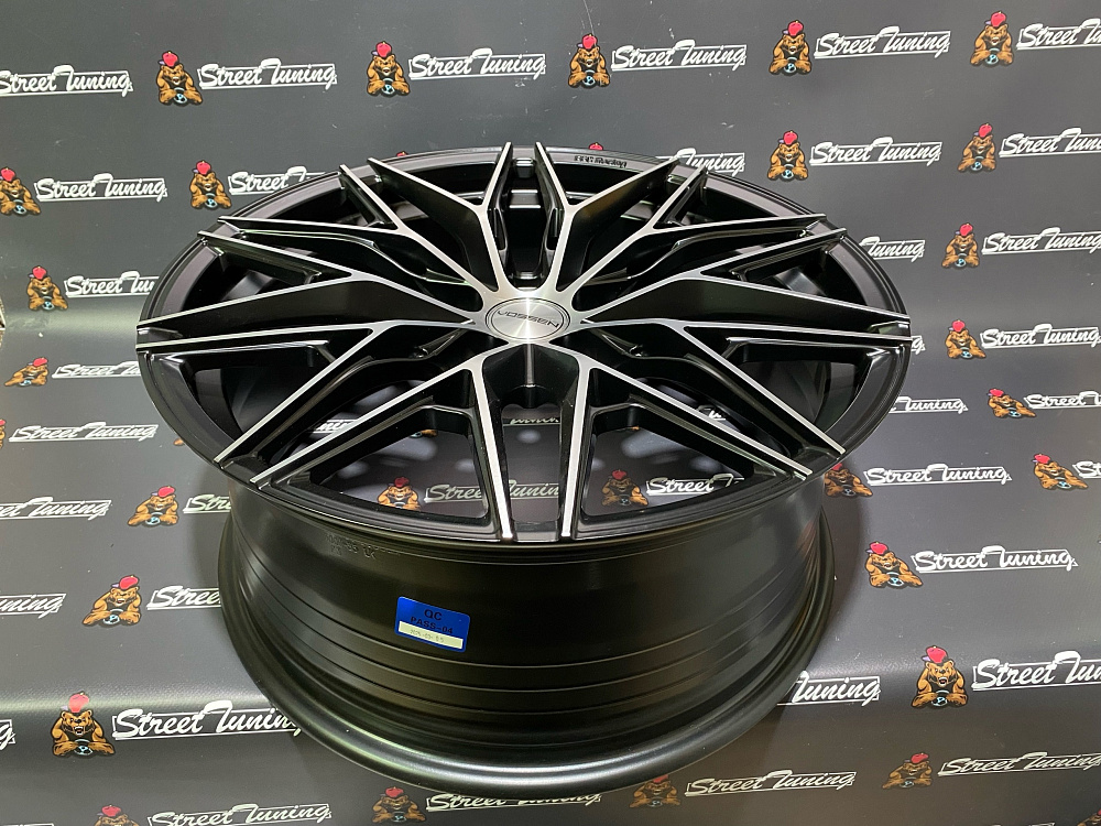 картинка Новые диски Vossen Flow Forming R18 J8 ET35 5X108 Black от магазина  StreetTuning