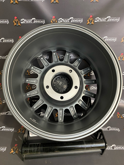 картинка Новые диски KE Off Road R17 J8 ET25 5x150 Grey магазин  StreetTuning 
