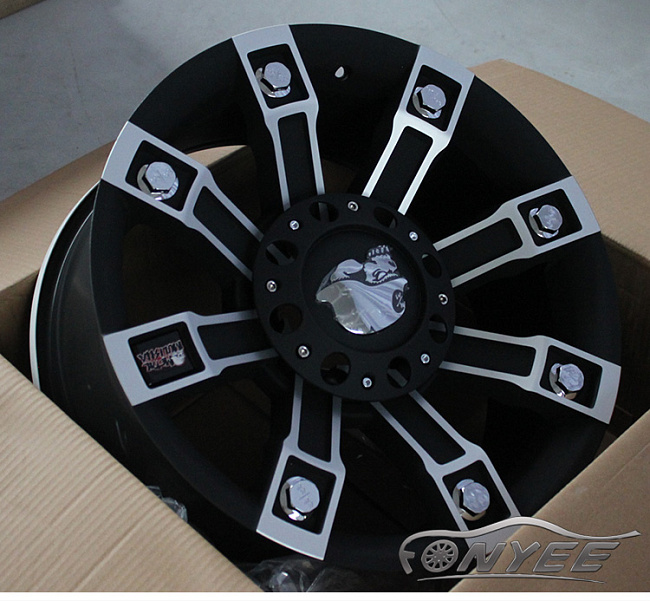 картинка Новые диски Metal Mulisha Series 13 R18 5X139,7-5X150 ET0 J9 черный мат + серебро магазин  StreetTuning 