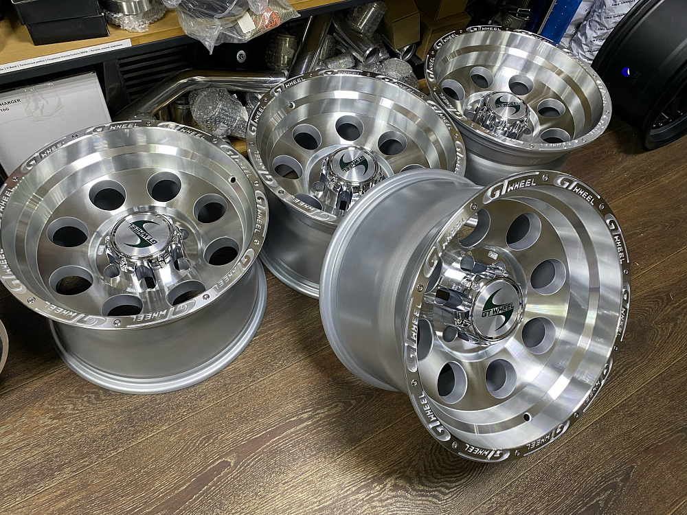 картинка Новые диски GT WHEEL R16 J10 et -44 6x139,7, серебро от магазина  StreetTuning