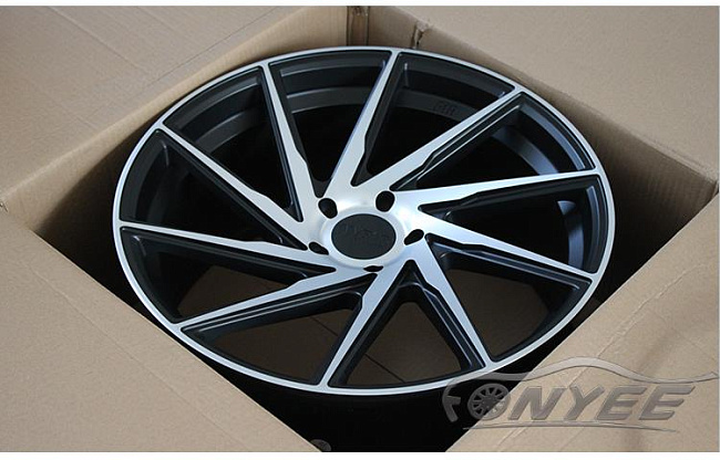 картинка Новые диски F1R F29 R20 5х120 ET35 J8,5 черный + серебро магазин  StreetTuning 