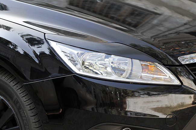 картинка Ford Focus II 2008—2010 Накладки на передние фары (реснички) компл.-2 шт. магазин  StreetTuning 