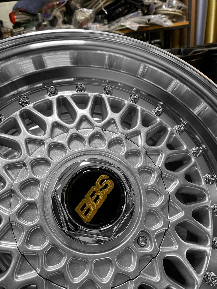 картинка Новые диски BBS RS R15 J7 ET25 4x100/108 серебро от магазина  StreetTuning
