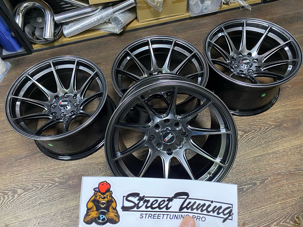 картинка Новые диски XXR 527 R15 J8.25 ET0 4X100/4X114.3 Hyper Black от магазина  StreetTuning
