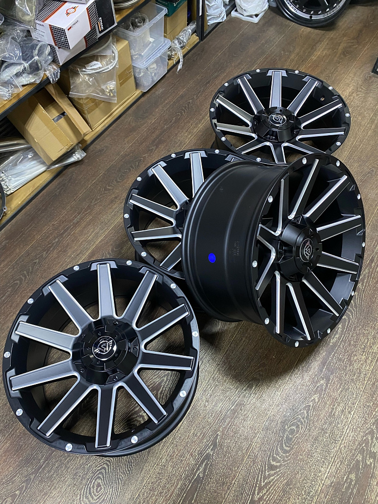 картинка Новые диски Fuel D615 R18 J9 ET0 6X139,7 ЦО 106.1 от магазина  StreetTuning