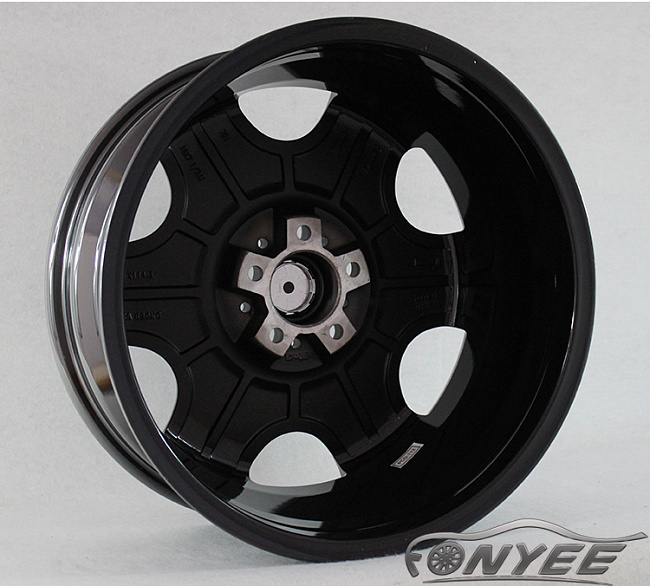картинка Новые диски Ascari Cuervo R18 J7,5 ET38 5x114,3 хром магазин  StreetTuning 