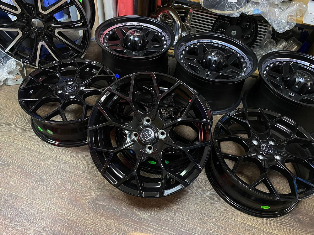картинка Новые диски для Smart R16 4X100 ET42 J6 черный глянец от магазина  StreetTuning