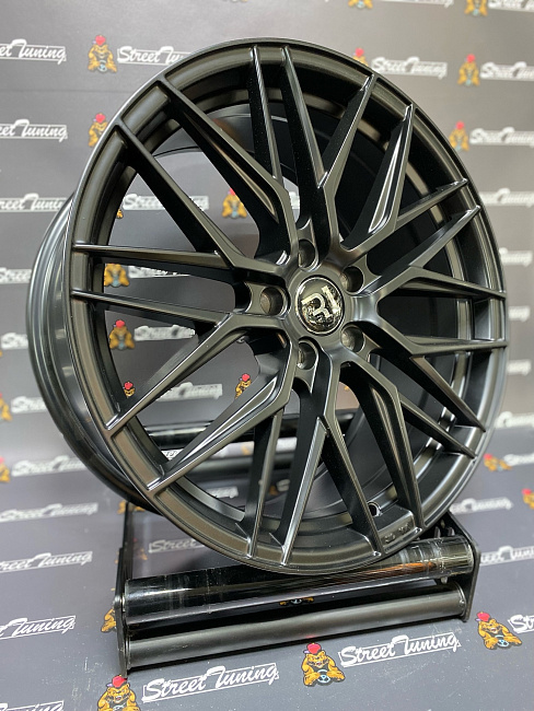 картинка Новые диски Vorsteiner V-FF 107 R19 J8.5 ET35 5X114.3 Black Mat магазин  StreetTuning 