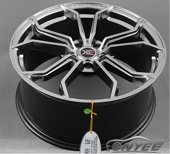 картинка Новые диски KE Flow Forming модель 5 R18 5X114,3 ET40 J8 черная + серебро магазин  StreetTuning 