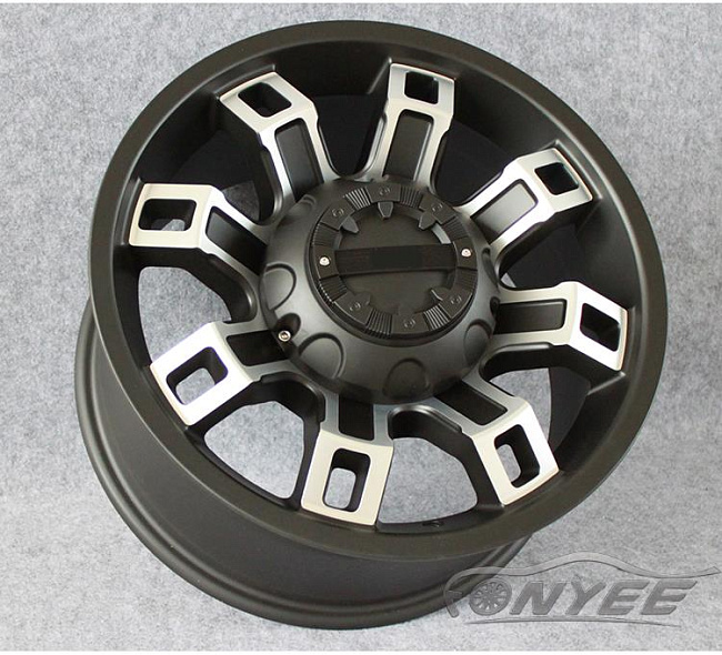картинка Новые диски Blazn R16 6X135-139.7 ET0 J8 черные + серебро магазин  StreetTuning 