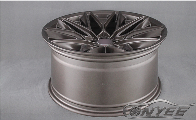 картинка Новые диски HRE P200 Replika R17 5X112 ET40 J7,5, бронзовые глянцевые магазин  StreetTuning 