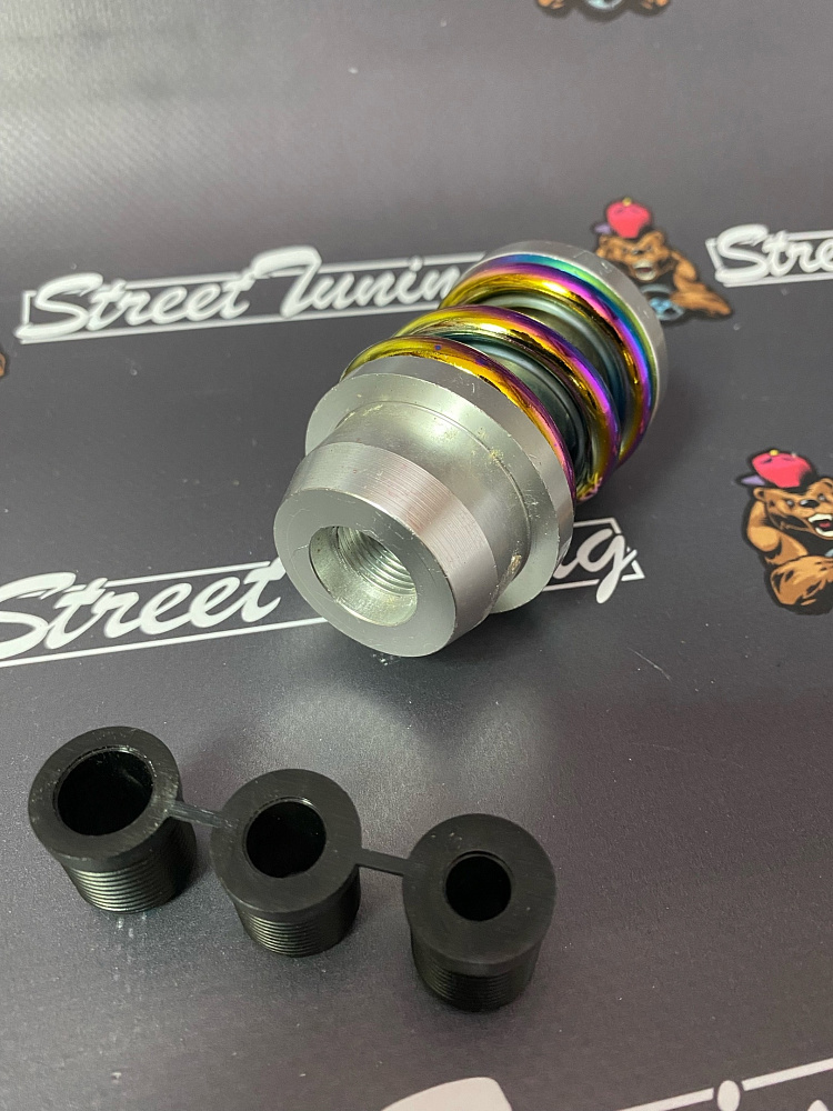 картинка Ручка КПП MOMO Springs в стиле койловера, серебро, пружина неохром от магазина  StreetTuning
