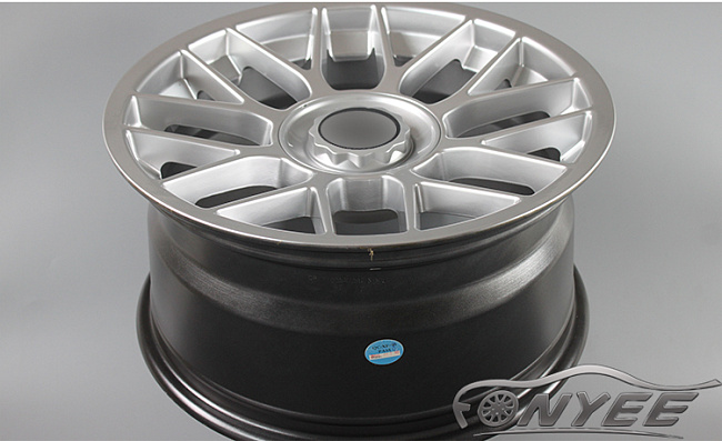 картинка Новые диски BBS RC302 R17 5X112/5X120 ET15 J10 серебро глянец магазин  StreetTuning 