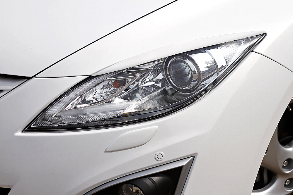 картинка Mazda 6 2010—2012 Накладки на передние фары (реснички) компл.-2 шт. от магазина  StreetTuning