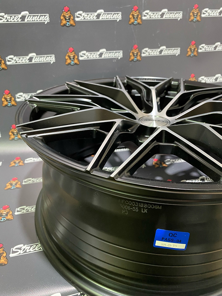 картинка Новые диски Vossen Flow Forming R18 J8 ET35 5X108 Black от магазина  StreetTuning