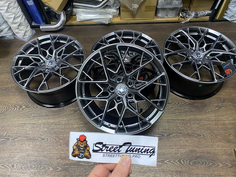 картинка Новые HRE FF10 R18 J8 ET38 5x114,3 Hyper Black от магазина  StreetTuning