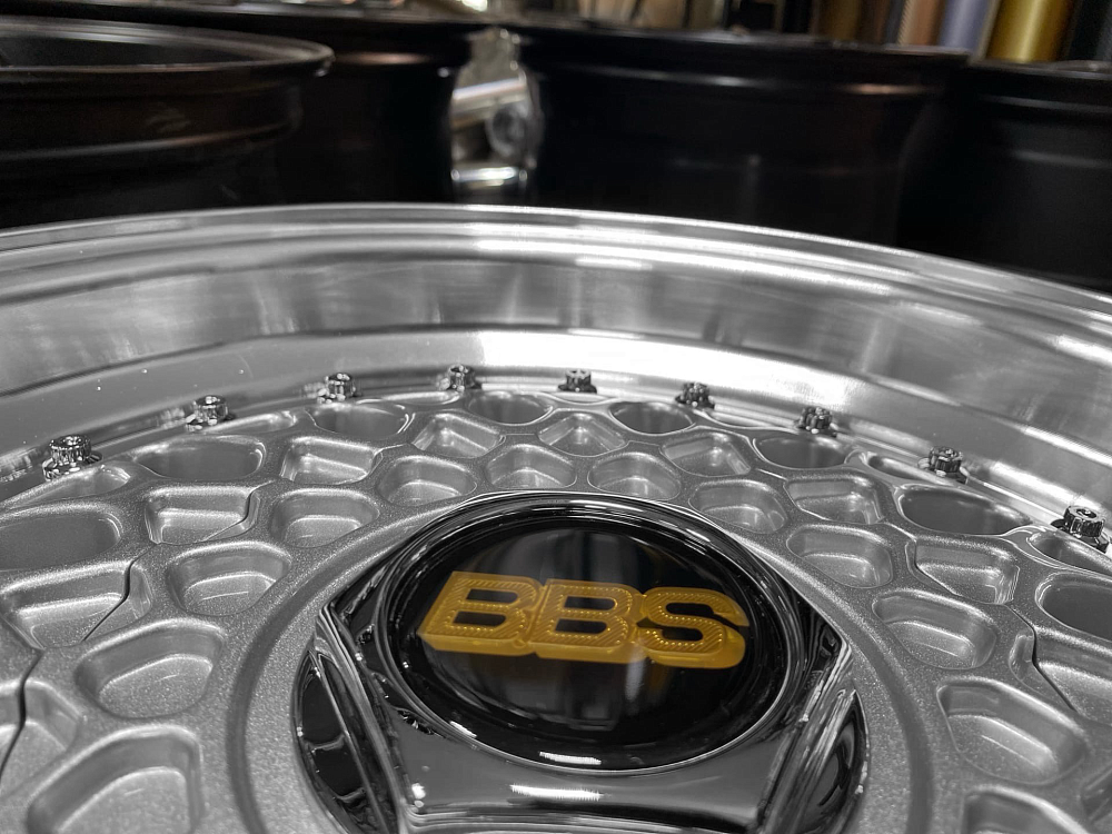 картинка Новые диски BBS RS R15 J7 ET25 4x100/108 серебро от магазина  StreetTuning