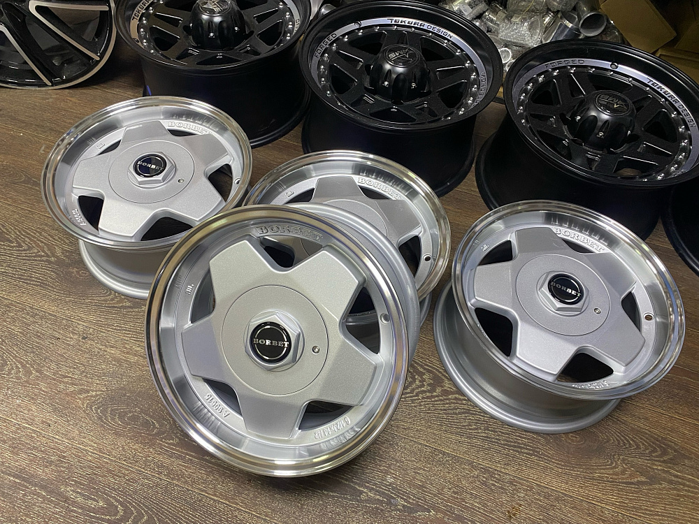 картинка Диски Borbet A R14 4х100/114,3 ET20 J6,5 серебро + полированная полка от магазина  StreetTuning
